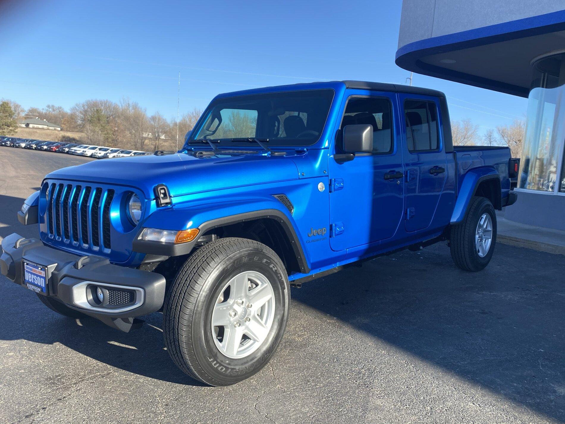 Jeep Gladiator How big of a tire on Sport S without doing a lift or having any issues? 2A6ECA46-C3A2-47C1-B425-142160B4A585
