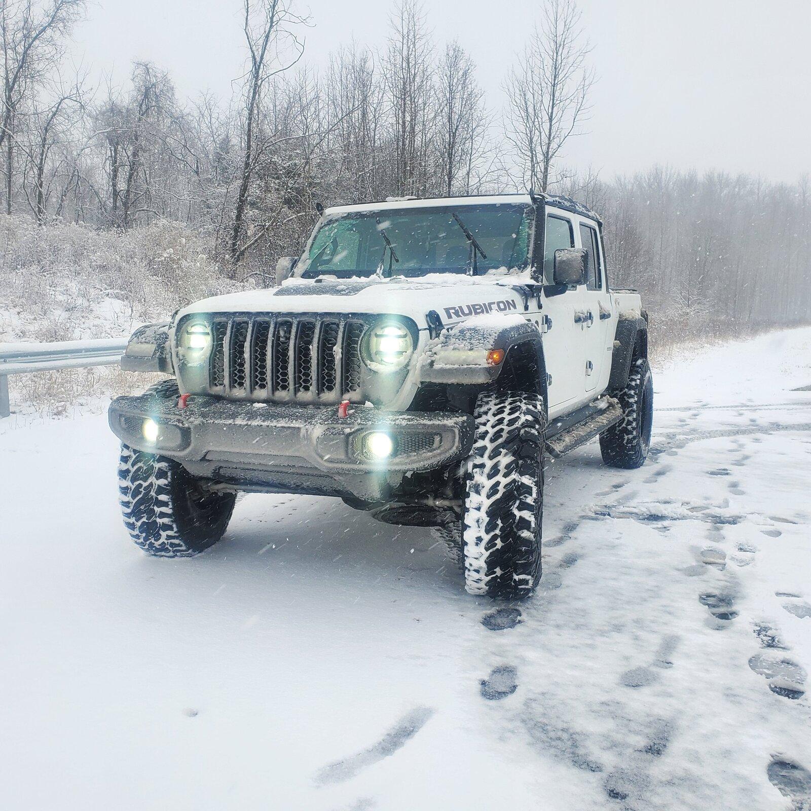 Jeep Gladiator BRIGHT WHITE Gladiator JT Club 20210131_141730
