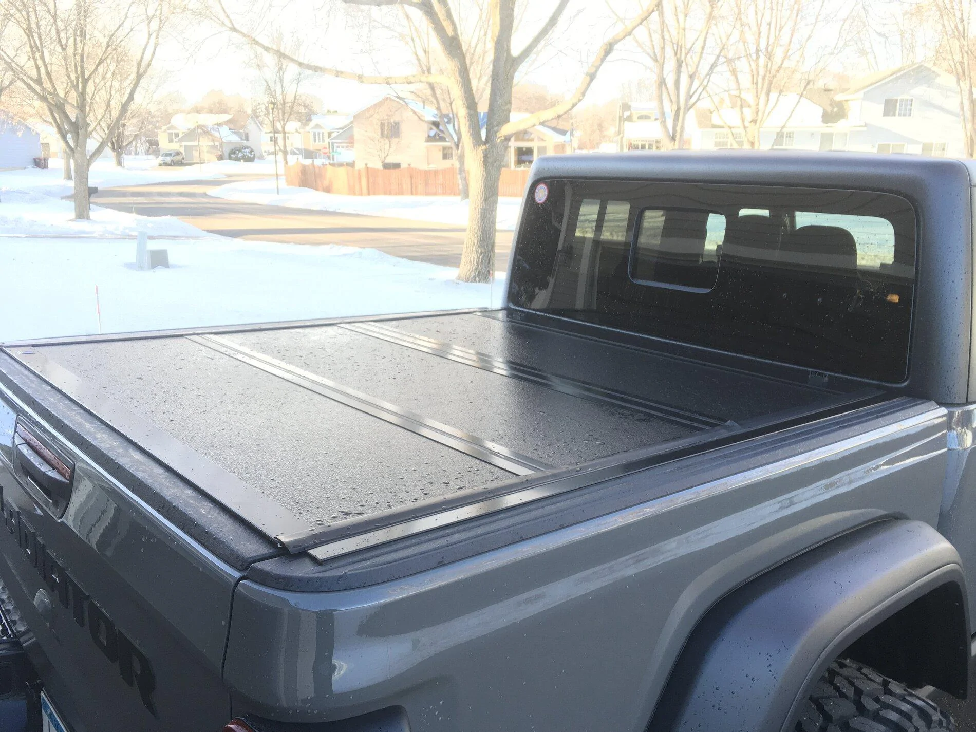 Jeep Gladiator Mopar tri-fold hard tonneau cover 10C7F755-C02F-4E66-ABFE-6DE331002F79