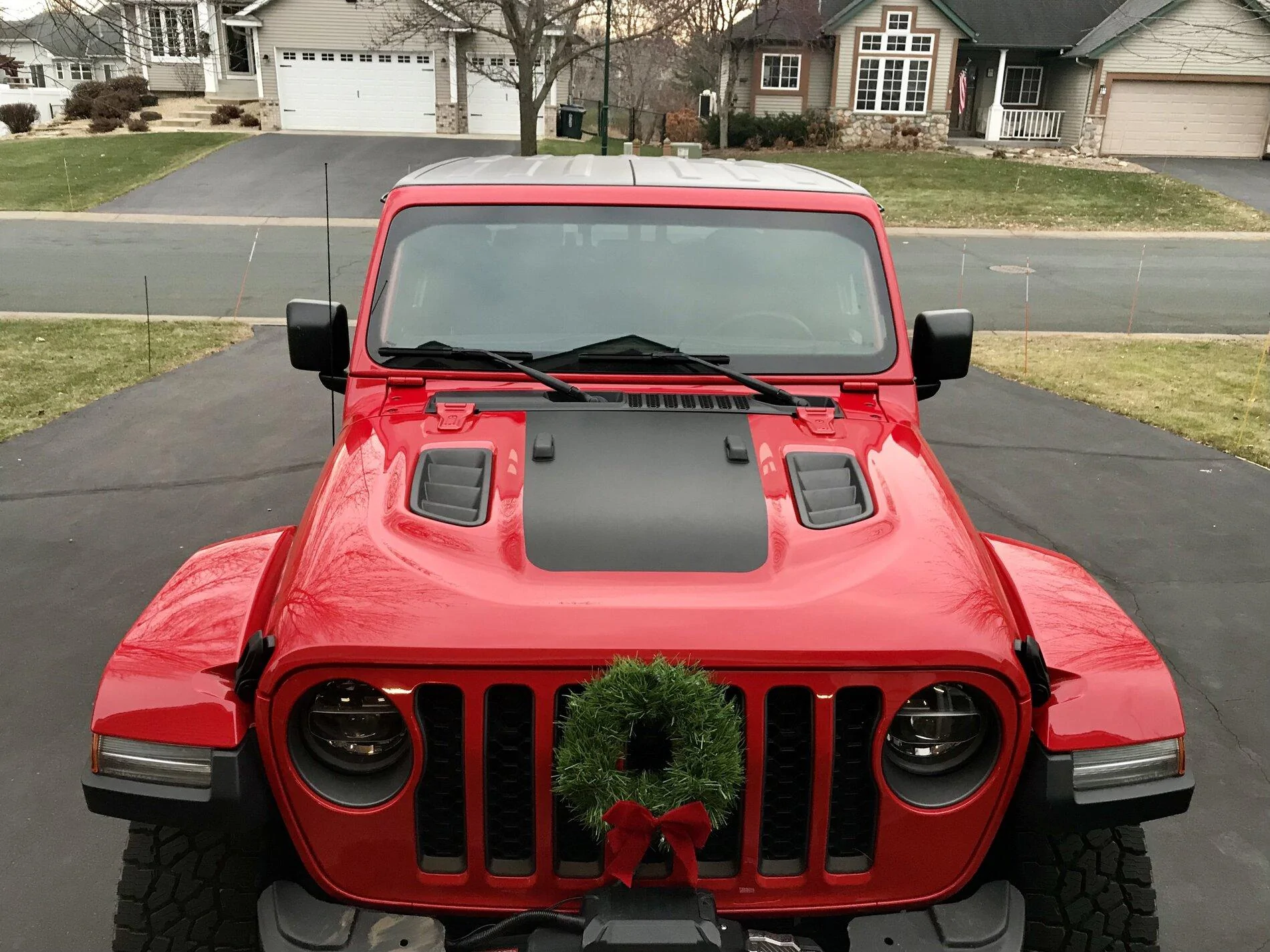 Jeep Gladiator MrFahrenheit's Red Rubi IMG_5523