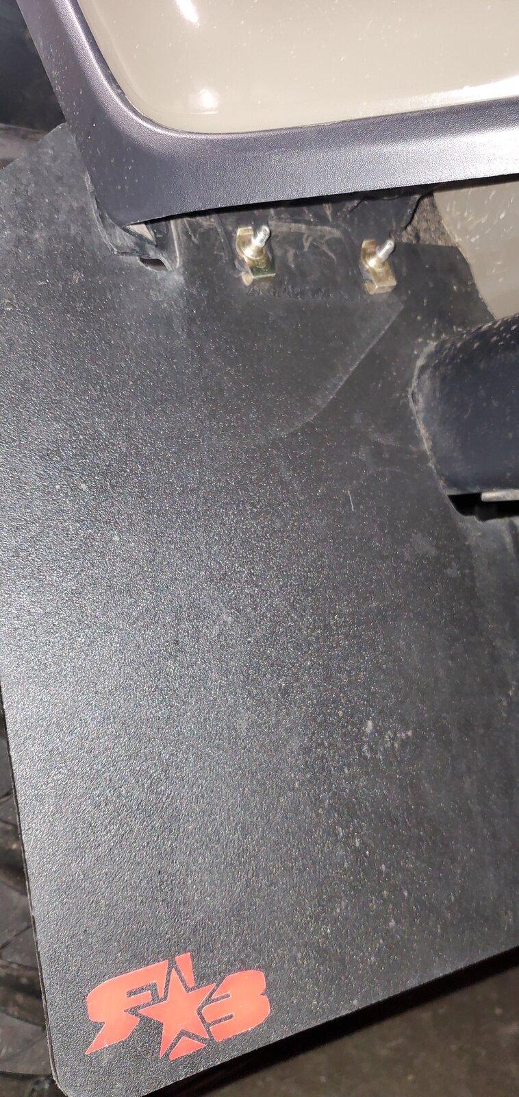 Jeep Gladiator Rokblokz phone number? Front flaps dont fit and I am not happy 20210203_132222