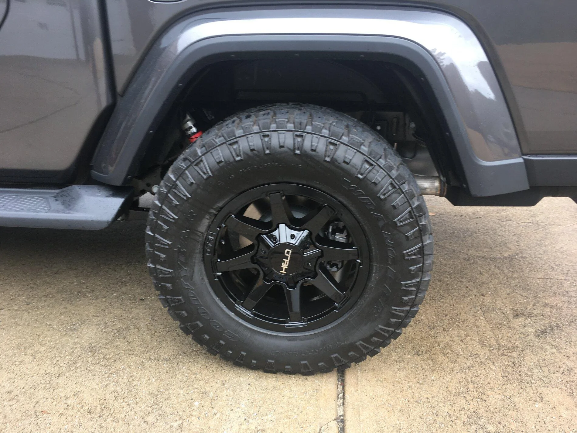 Jeep Gladiator Let’s see granite crystal jt’s with aftermarket wheels please 5F863E8F-B925-45F2-9523-EBF5CA87CD73