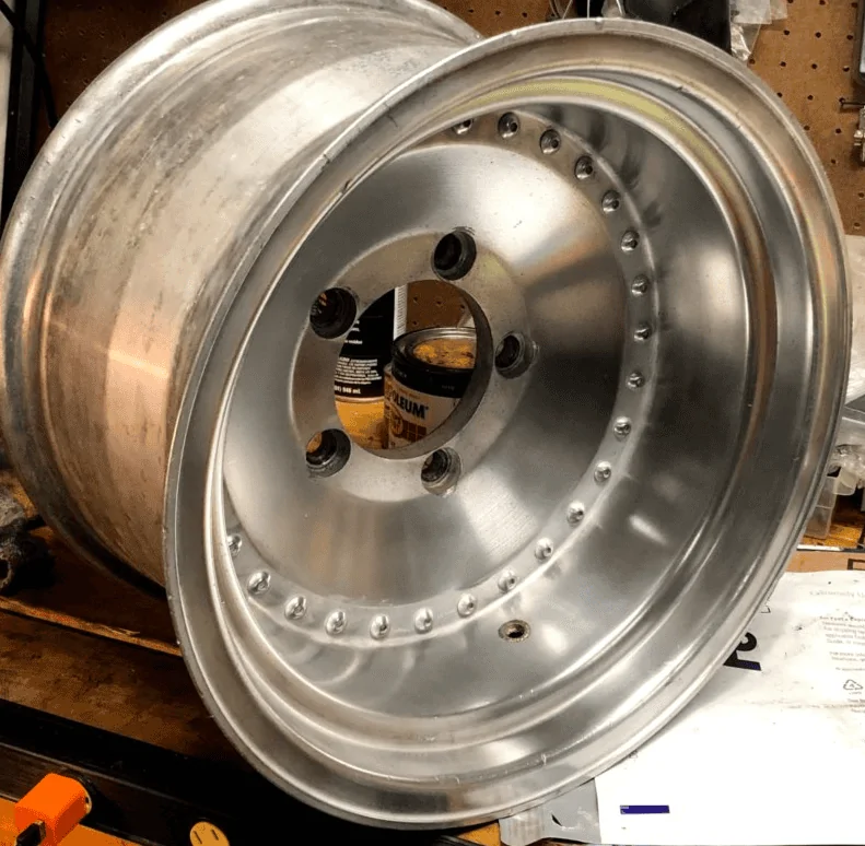 Jeep Gladiator Polished Aluminum Wheels? solid wheels