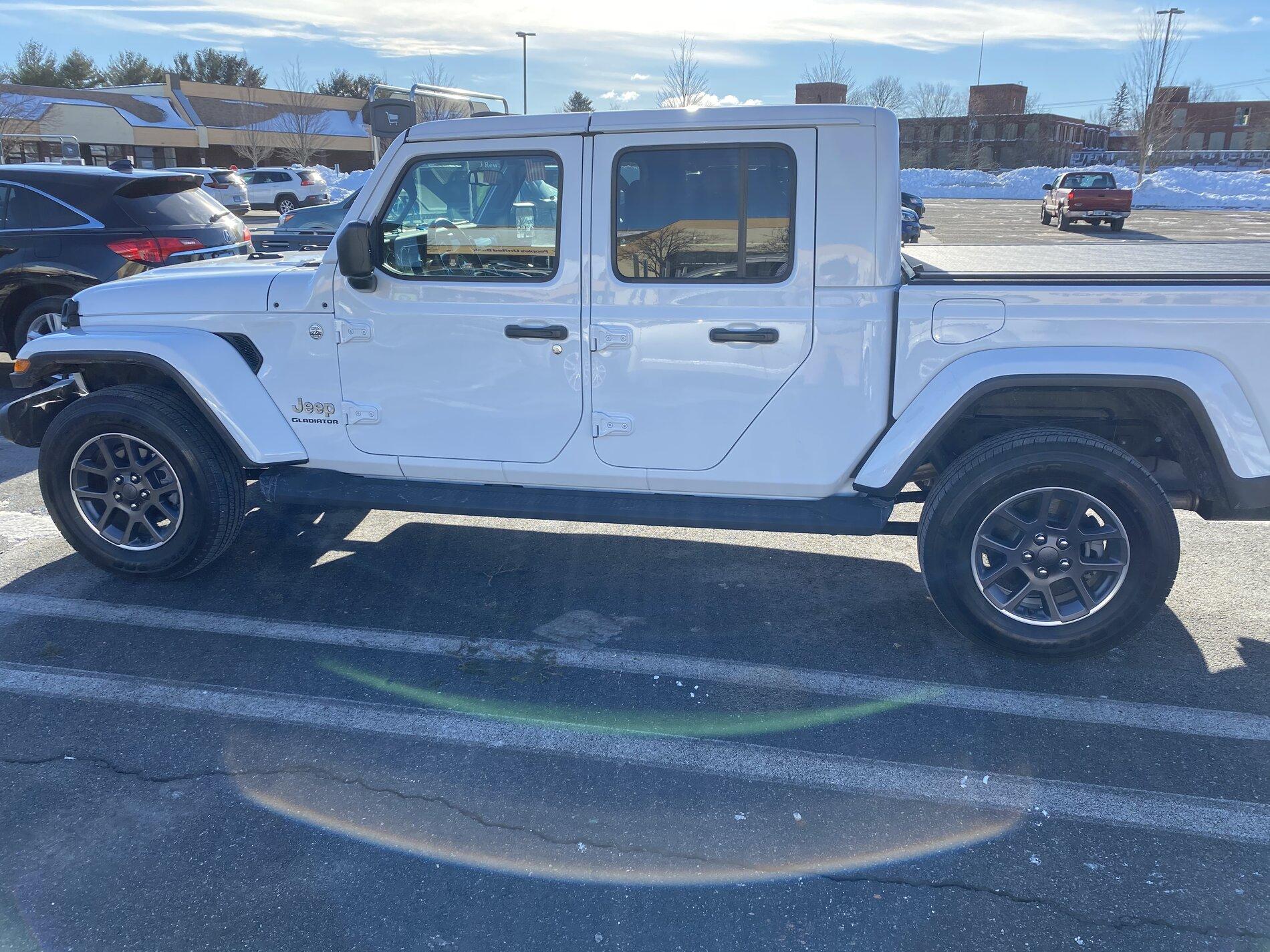 Jeep Gladiator Papa’s Got Some New Shoes 96E5572F-A1EF-466E-BB0E-29C2DF5C3383
