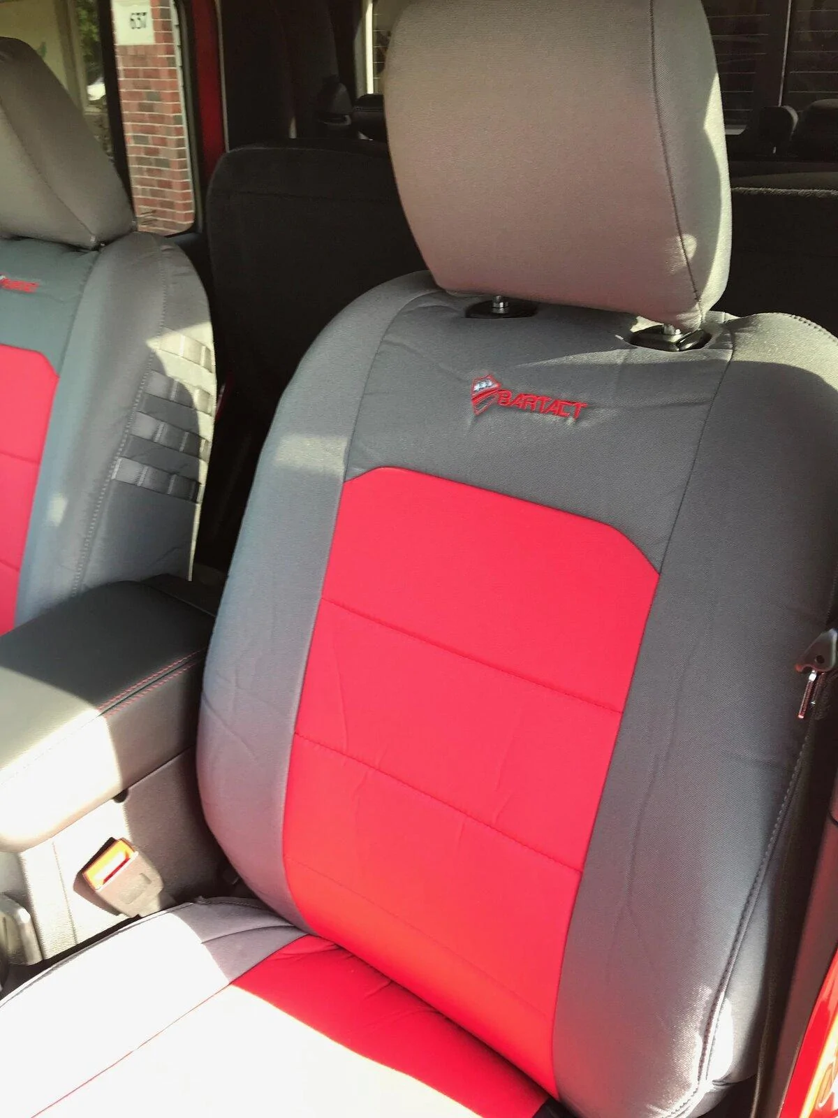 Jeep Gladiator Bartact Tactical Front JT Seat Covers Gray/Red IMG_1079