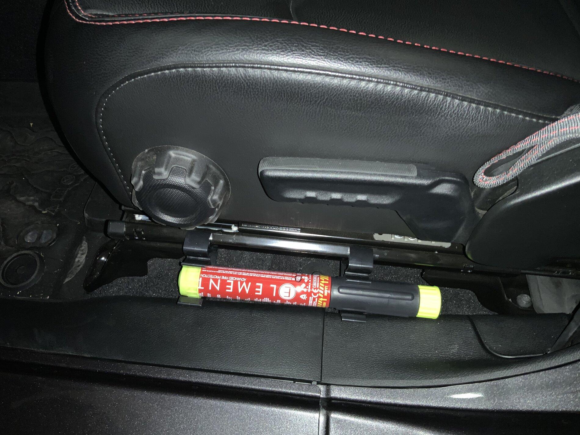 Jeep Gladiator Mounted my Fire Extinguisher! CA33E5B4-BB9D-4E30-88E2-B2756DBB2330