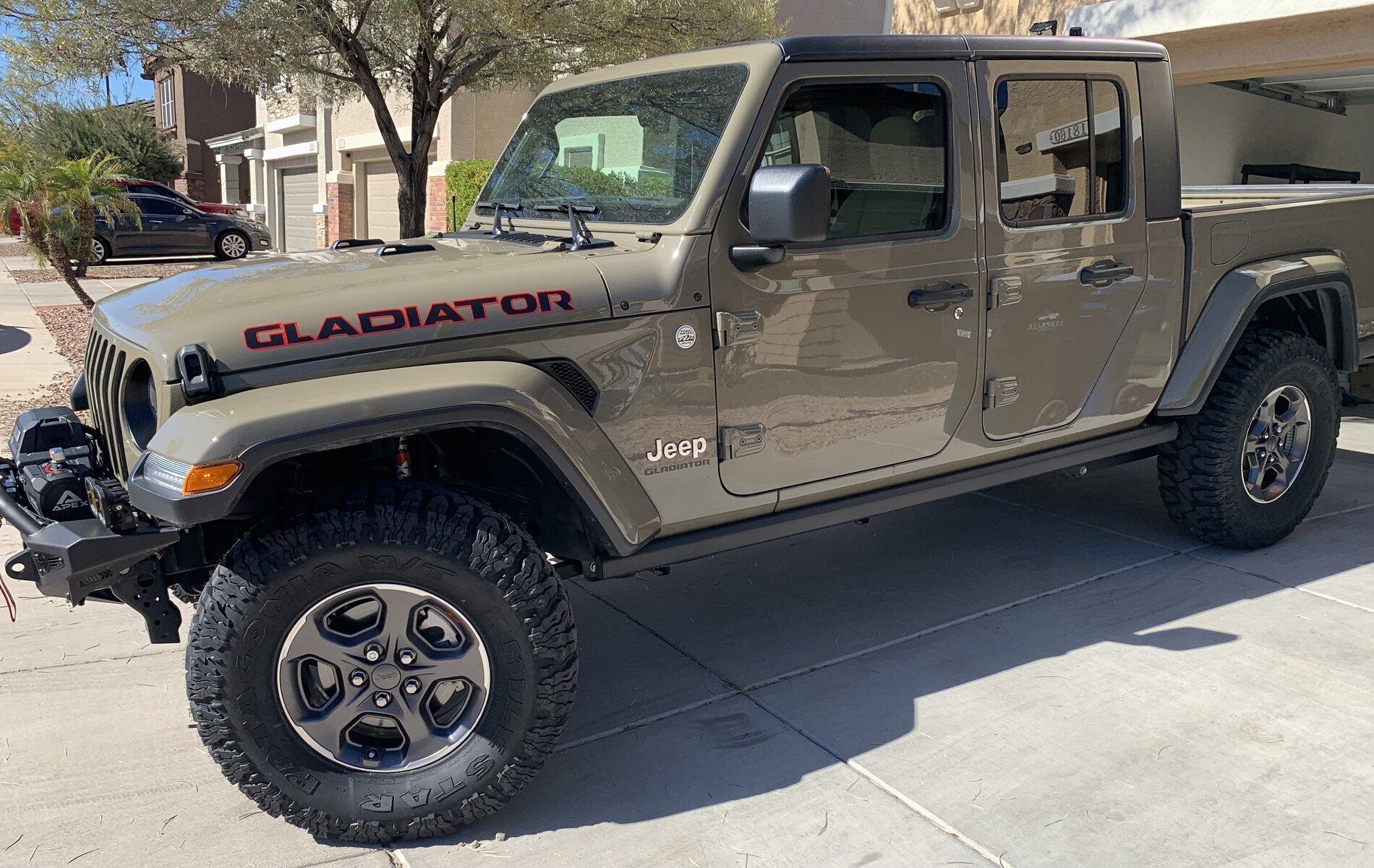 Jeep Gladiator Milestar Patagonia’s on Overland CE991AE7-60C4-444B-9025-29283FE75E26