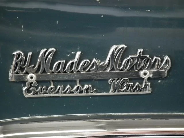 Jeep Gladiator Dealership advertising on your Jeep. dealer-badge_sv1ambo20180202175430
