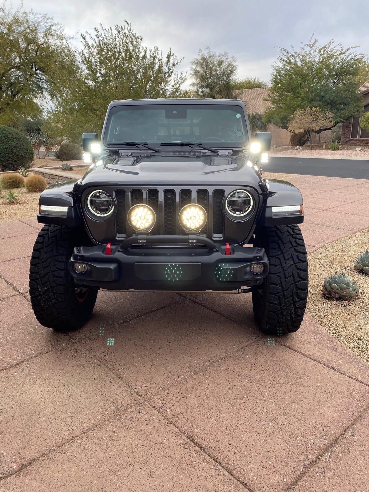 Jeep Gladiator JTR LE Build Up with No Letdown Gladiator Lights & Rack Update - 4
