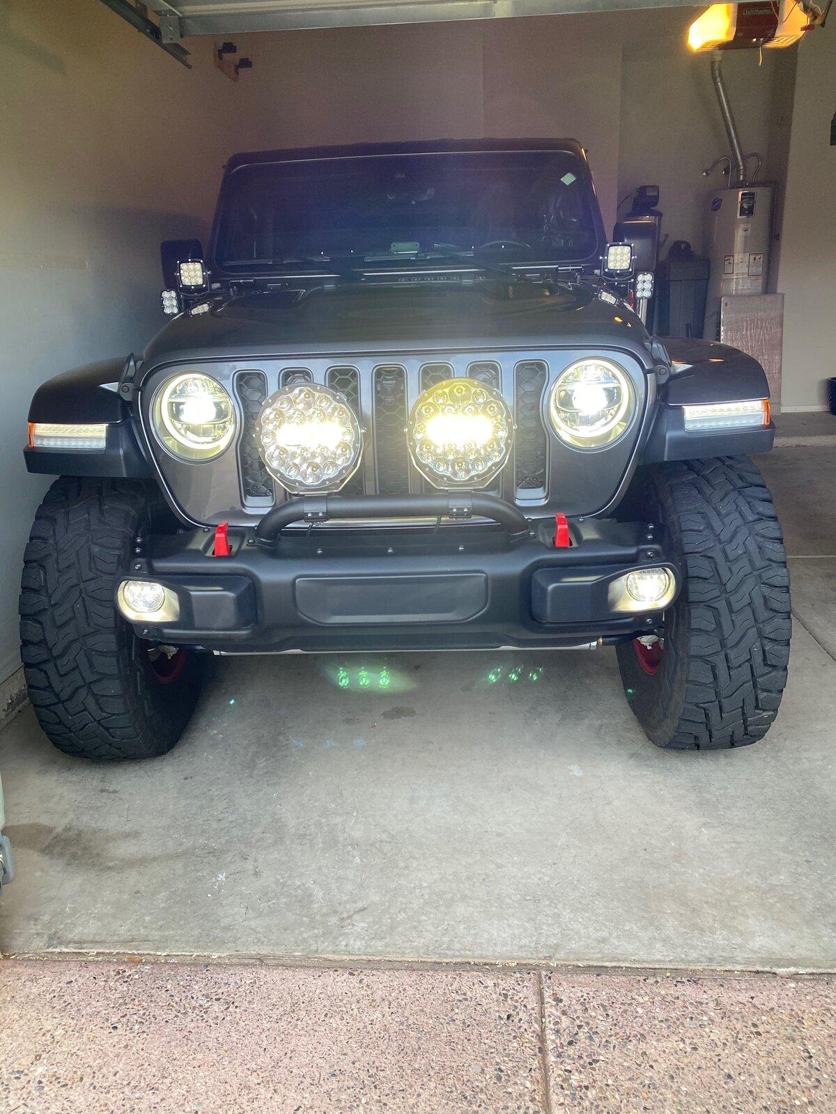 Jeep Gladiator JTR LE Build Up with No Letdown Gladiator Lights & Rack Update - 5