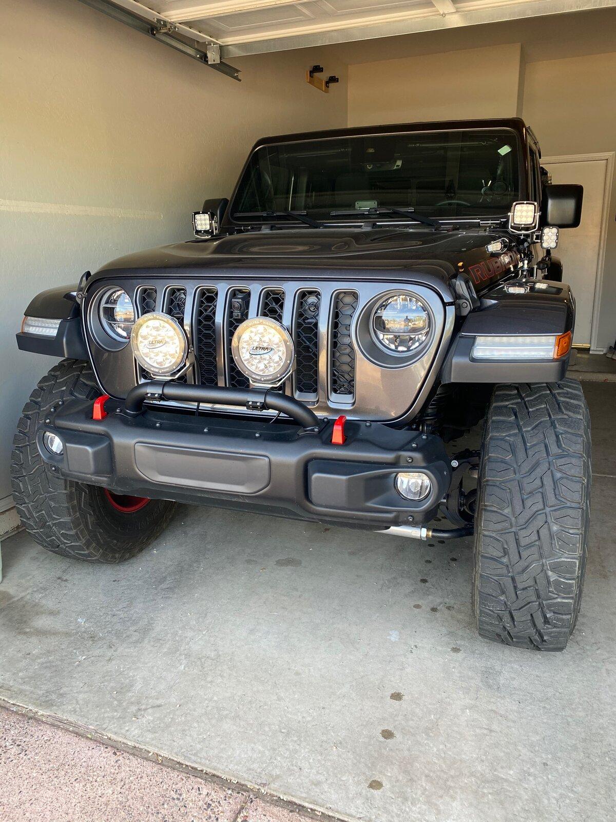 Jeep Gladiator JTR LE Build Up with No Letdown Gladiator Lights 02 - 14