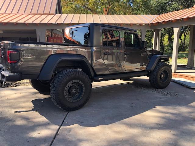Jeep Gladiator Let’s see granite crystal jt’s with aftermarket wheels please 62577643626__B51EE5A2-22A5-4280-A0BF-20B4875E37DF.JPG
