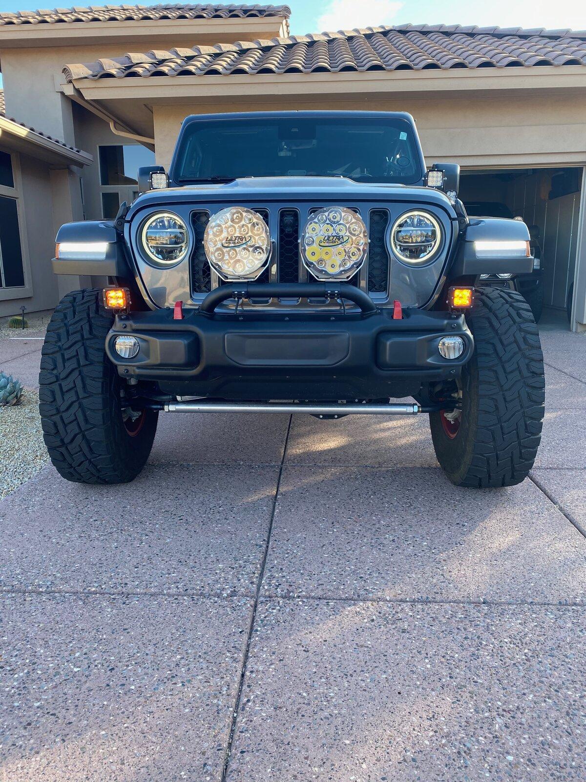 Jeep Gladiator JTR LE Build Up with No Letdown Gladiator Lights 03 - 1