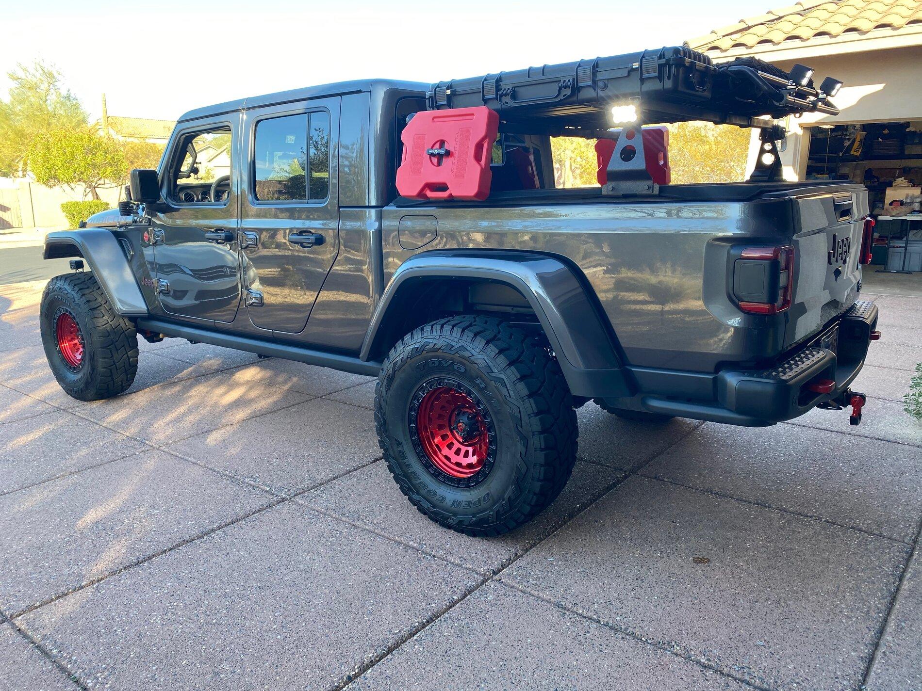 Jeep Gladiator JTR LE Build Up with No Letdown Gladiator Lights 03 - 7