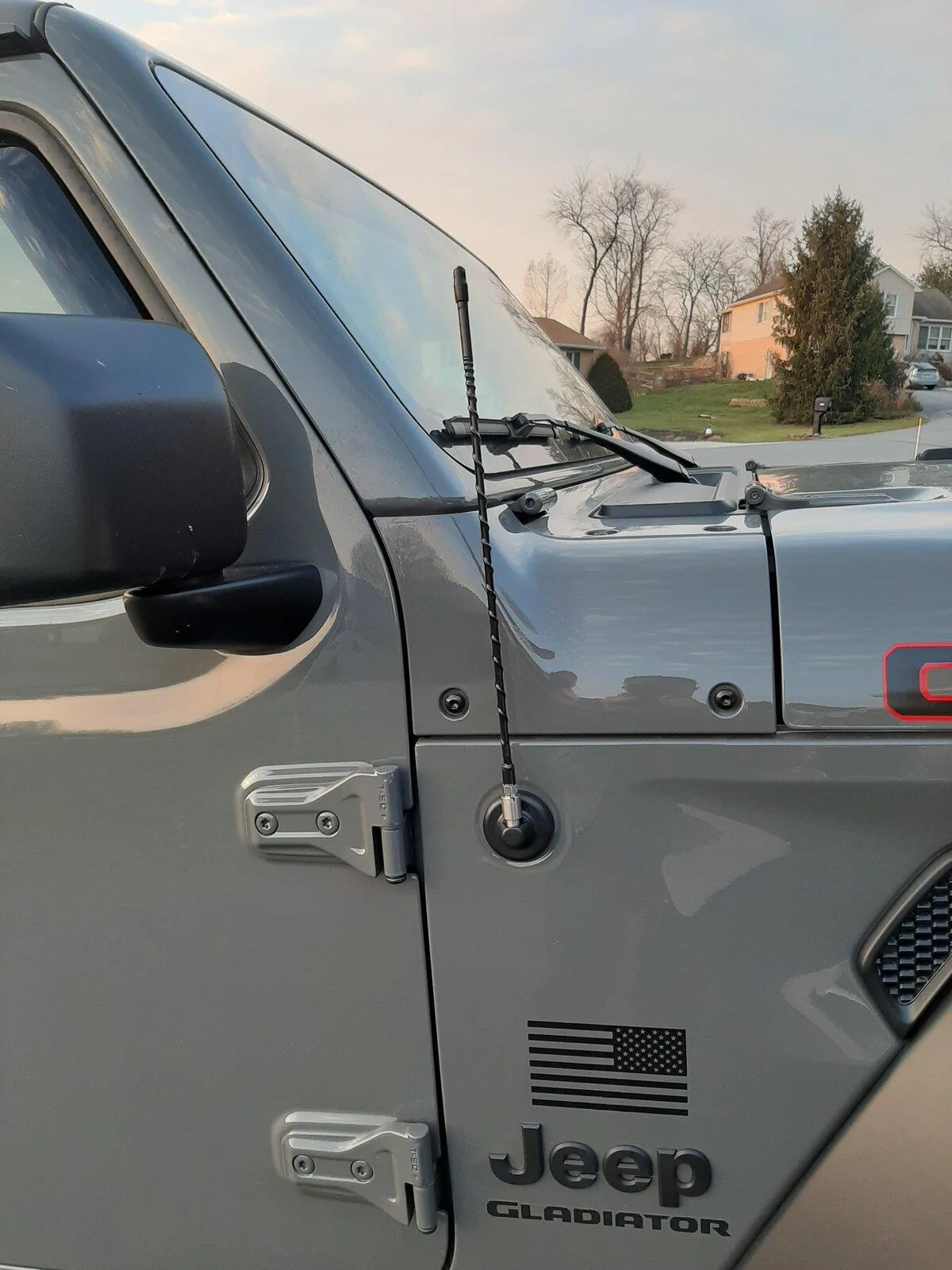 Jeep Gladiator Cool antenas 20201209_162248