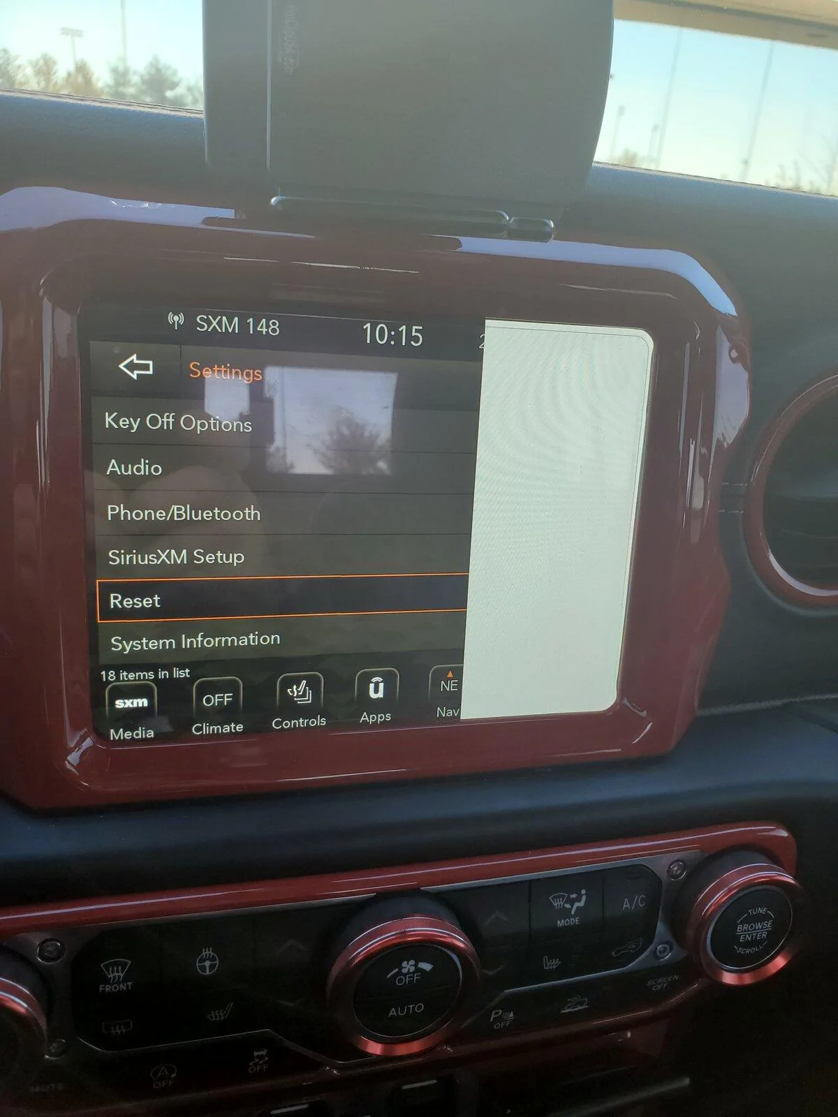 Jeep Gladiator Broken Screen? 20210208_101521