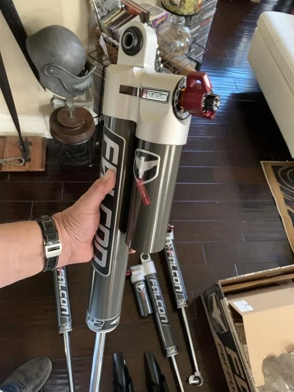 Jeep Gladiator Shock Help - Do I really need adjustable? DJvdoR