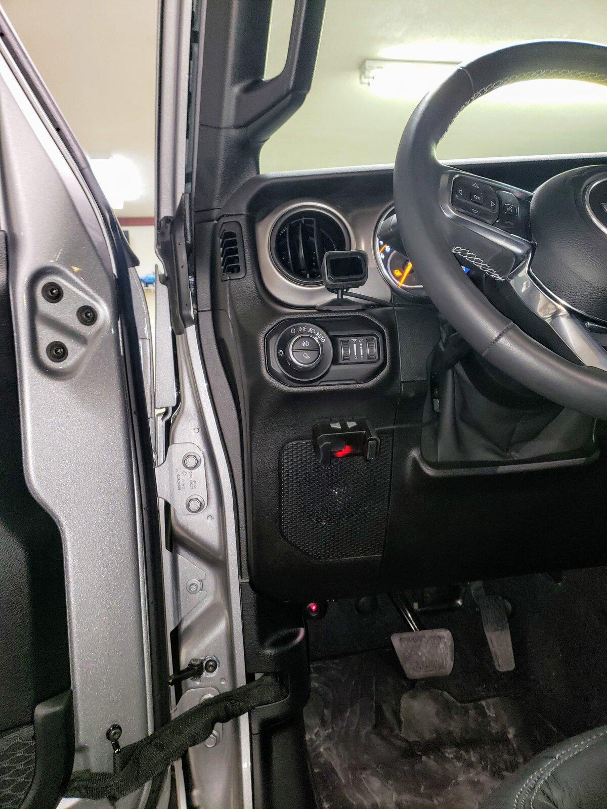 Jeep Gladiator Ideal area to mount aftermarket brake controller- show me yours 20200123_215903