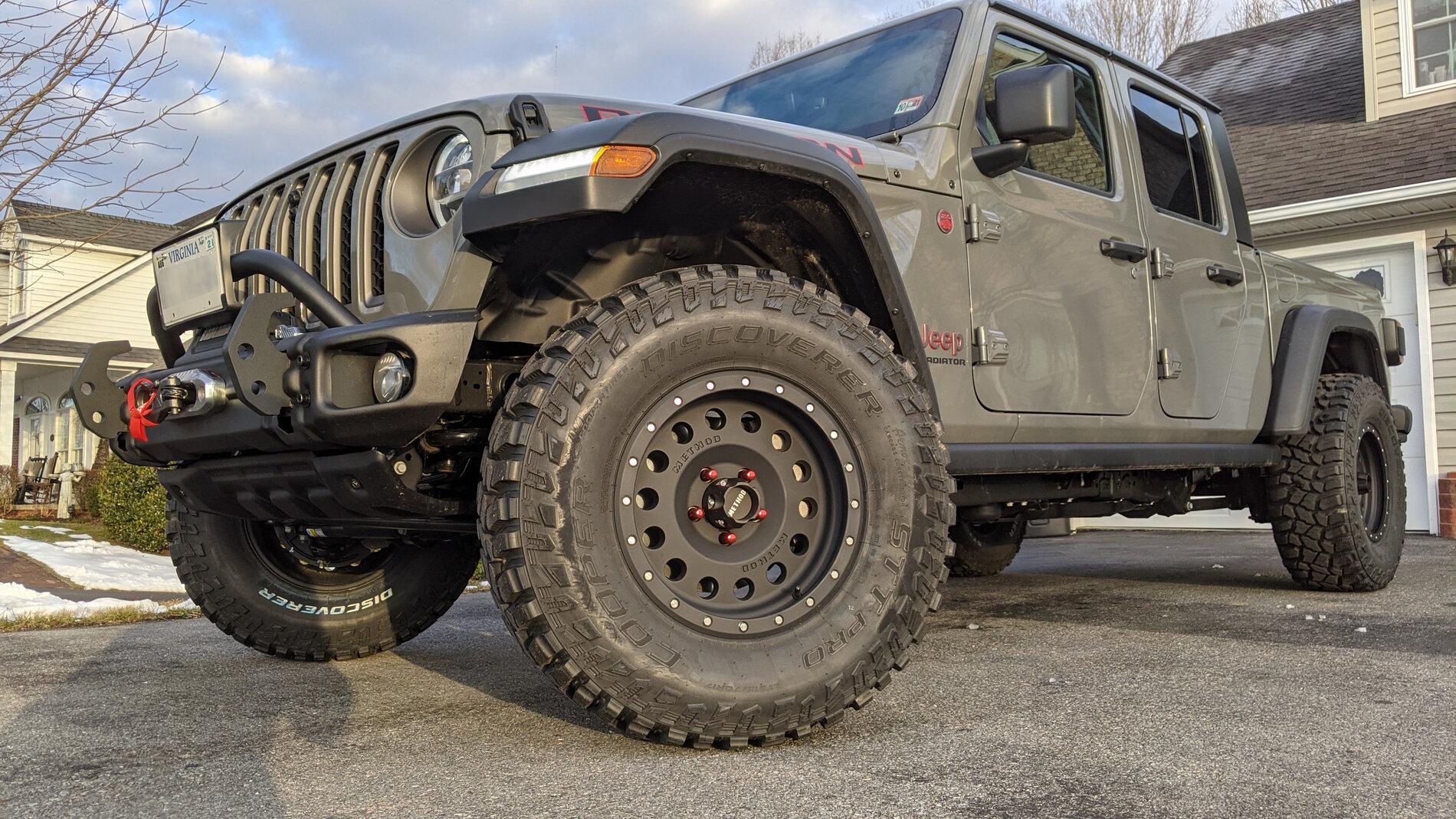 Jeep Gladiator Lets see the spacer lifts PXL_20210209_130541212-edit