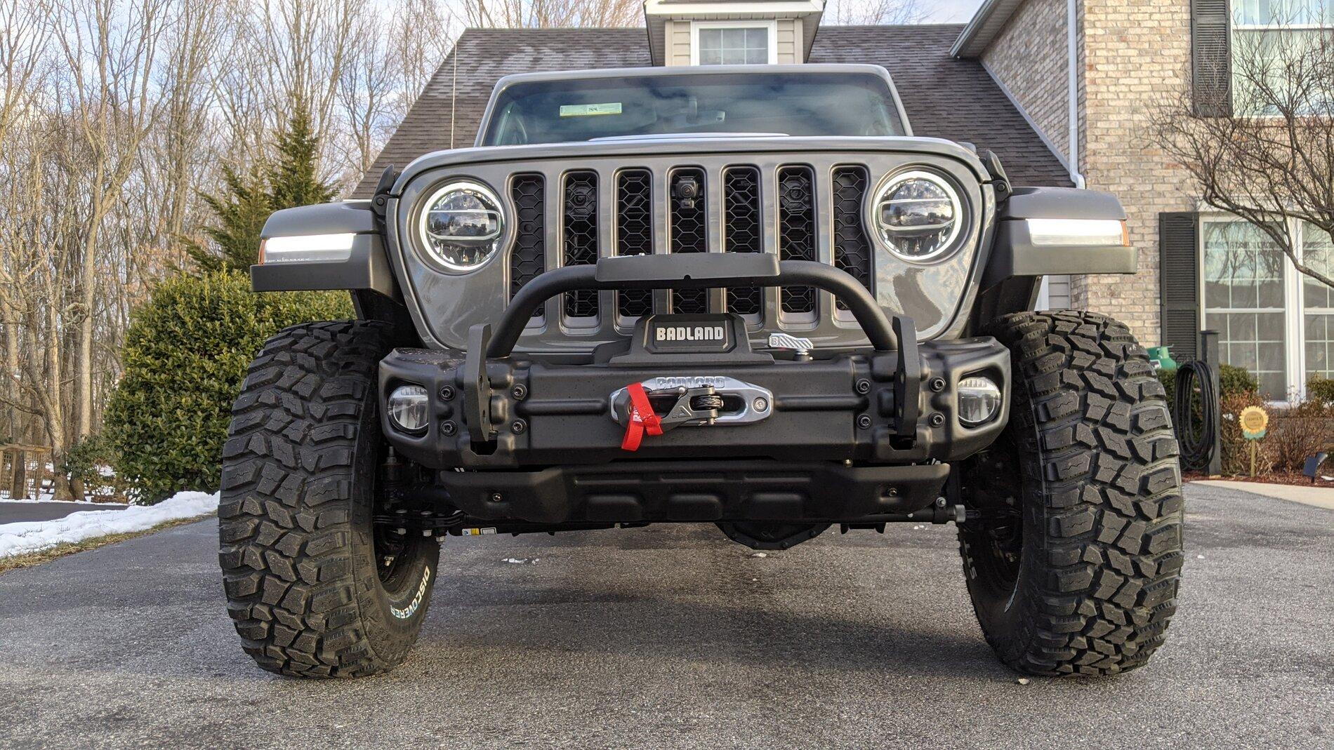 Jeep Gladiator Lets see the spacer lifts PXL_20210209_130714022