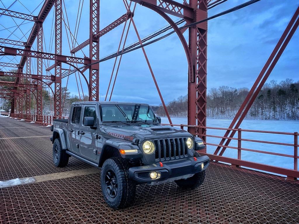 Jeep Gladiator ***Official Mojave Thread*** Lets talk Mojaves 5449A658-3840-4421-9FCD-AD73960D14AD_1_105_c