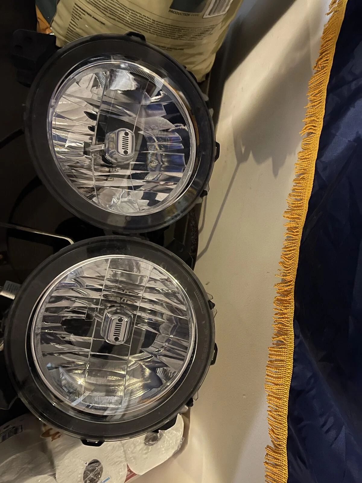 Jeep Gladiator Halogen Headlights IMG_2645