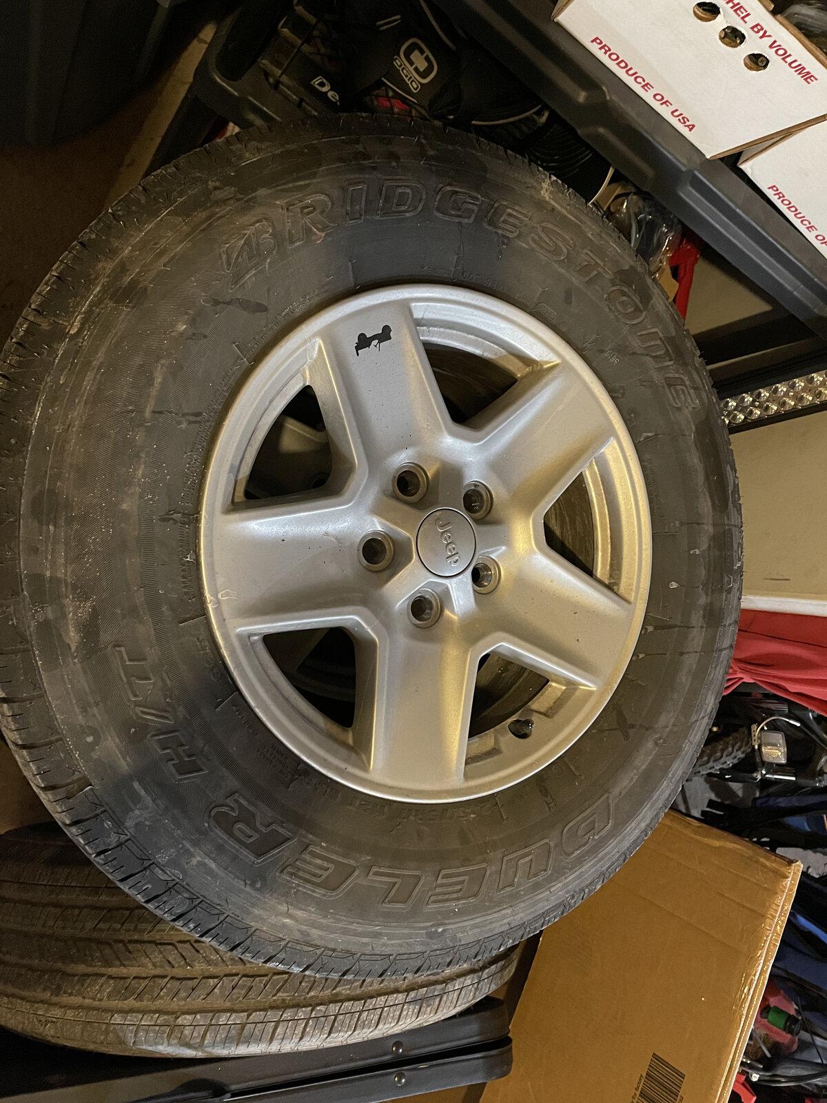 Jeep Gladiator Sport Bridgestone Duellers IMG_2644