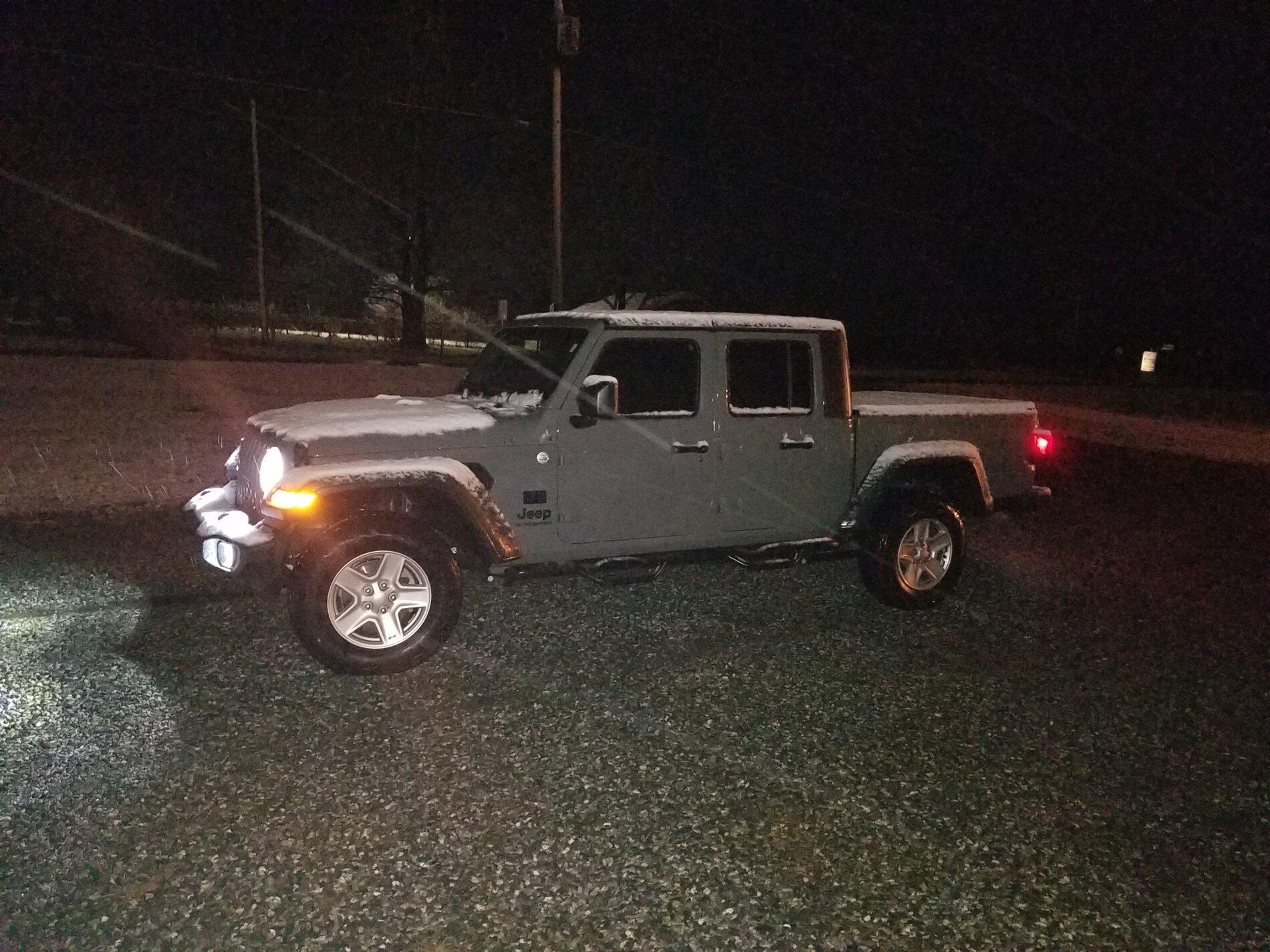 Jeep Gladiator Gladiator Glamour Shots 20210128_053812