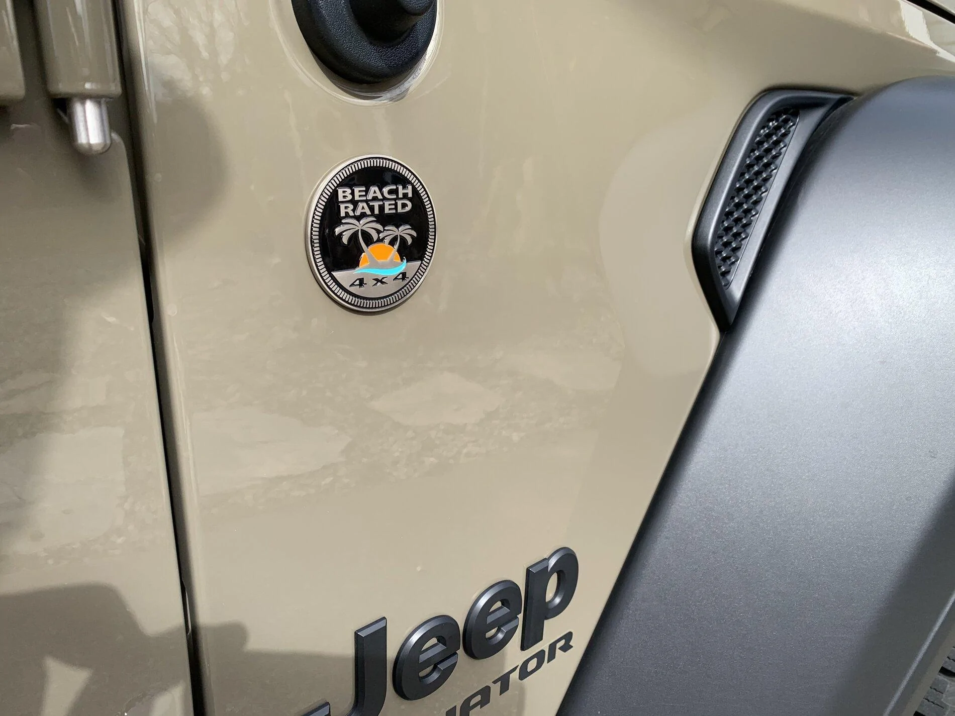 Jeep Gladiator Stickers and decal pics! 7798C114-C11D-4147-A0EA-16F367E6BC06