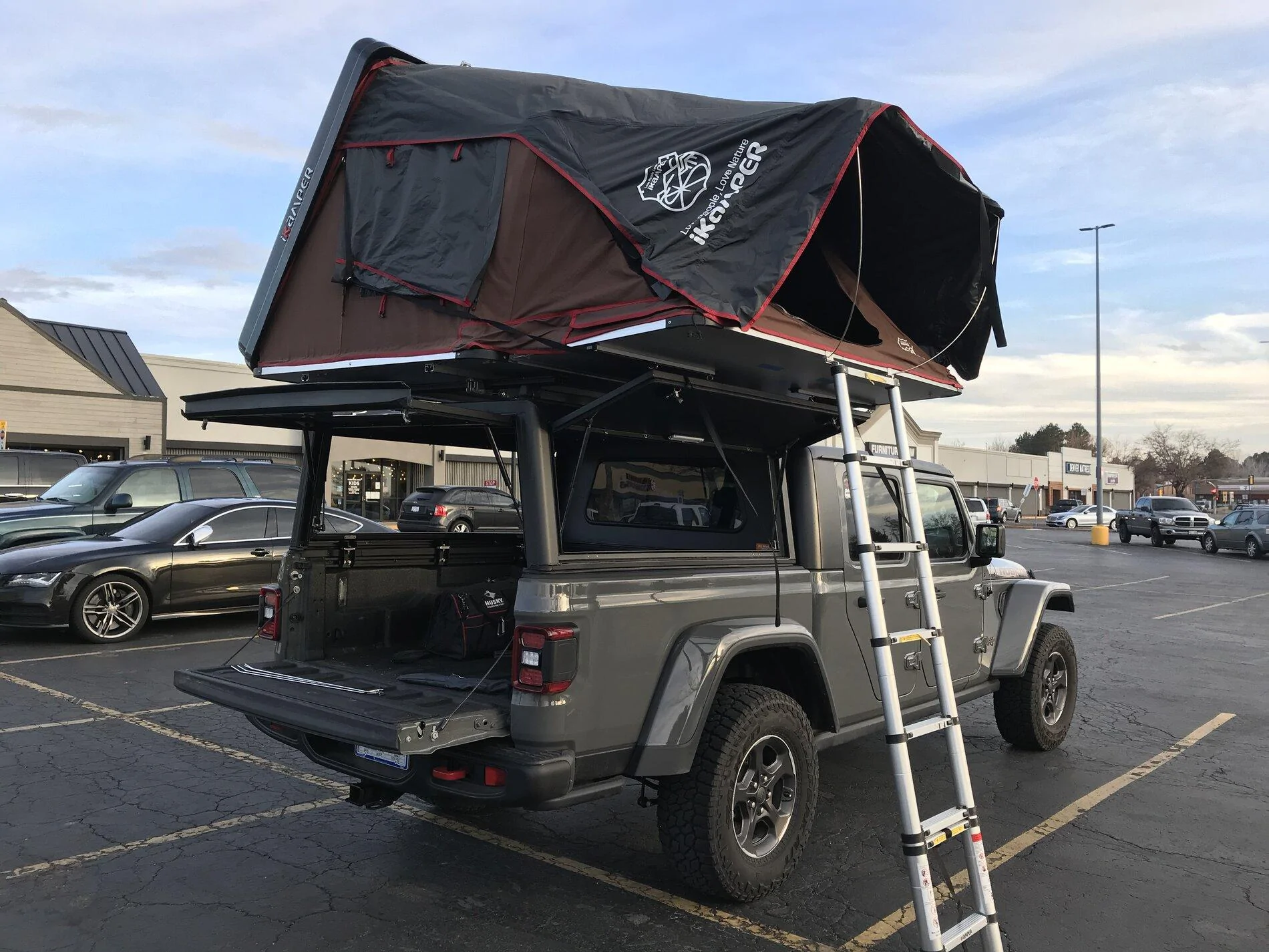 Jeep Gladiator ALU-CAB Canopy pics and info. IMG_2609