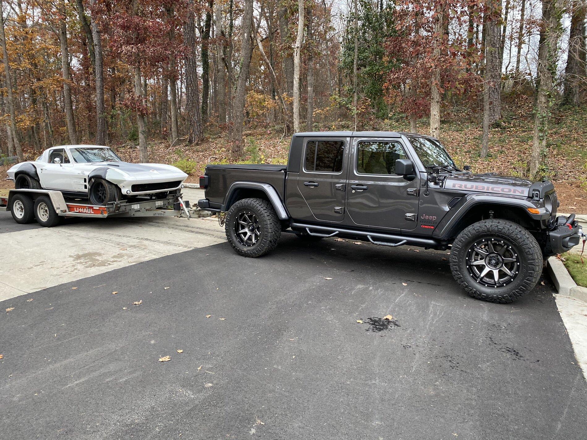 Jeep Gladiator Let’s see granite crystal jt’s with aftermarket wheels please 4AF33460-420D-44A3-8049-9FFAECAACFEB