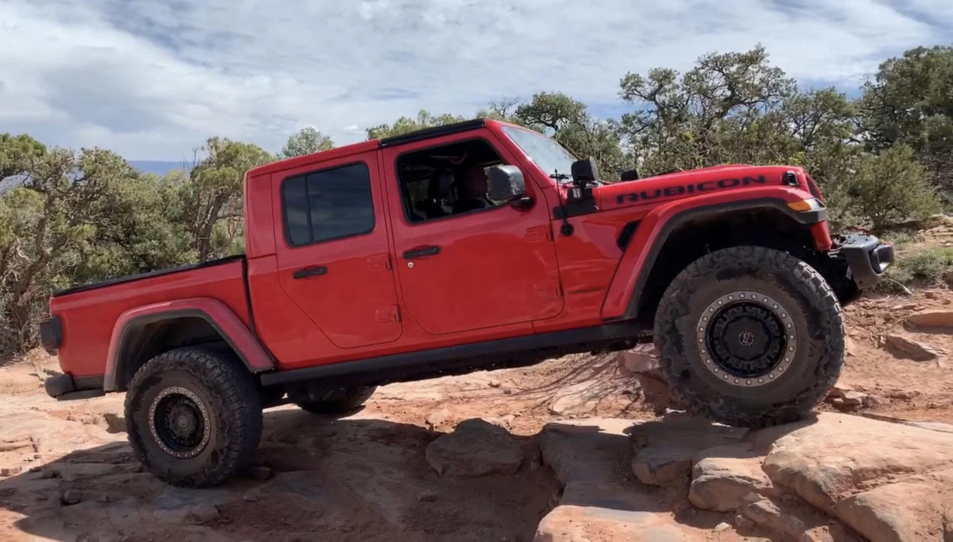 Jeep Gladiator 4.88 or 5.13 Daily Driver Denver 37's AB712DF8-124D-4032-8C8D-0C22DFABC6FD