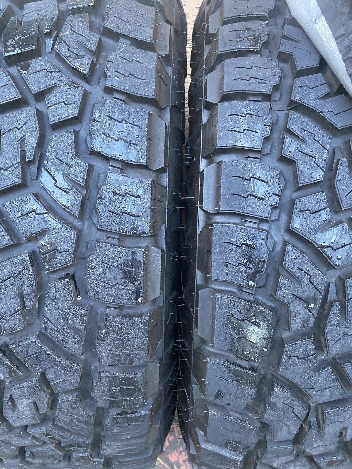Jeep Gladiator For Sale ( 4 ) Toyo Open Country AT3 285/70/17 (400 miles***)mounted on Sport Rims 6C042618-482A-4759-BF28-487A63D519E7