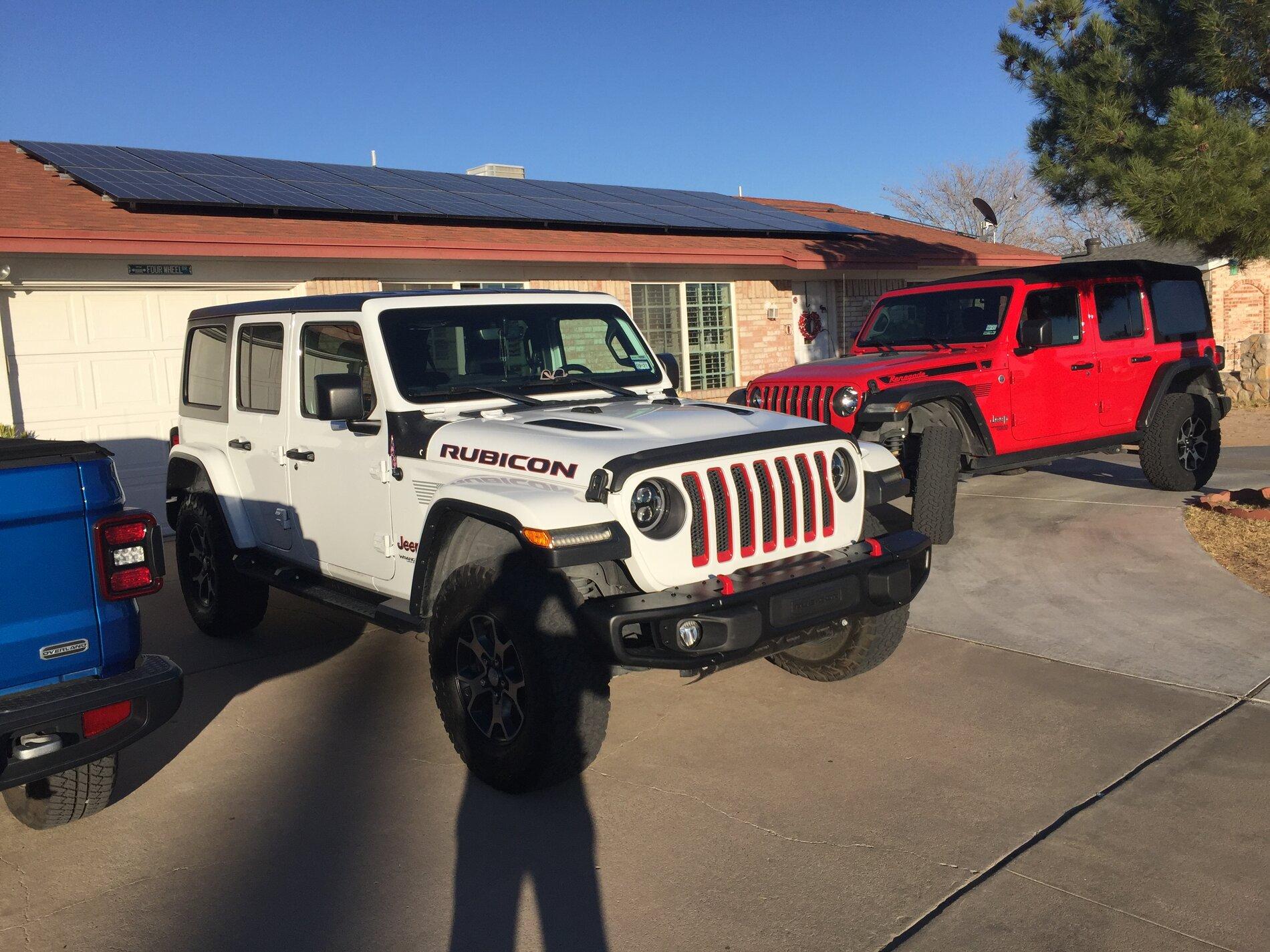 Jeep Gladiator Deal on Steel bumper clone 7699B044-6E48-4B68-8E62-4B393531CA14