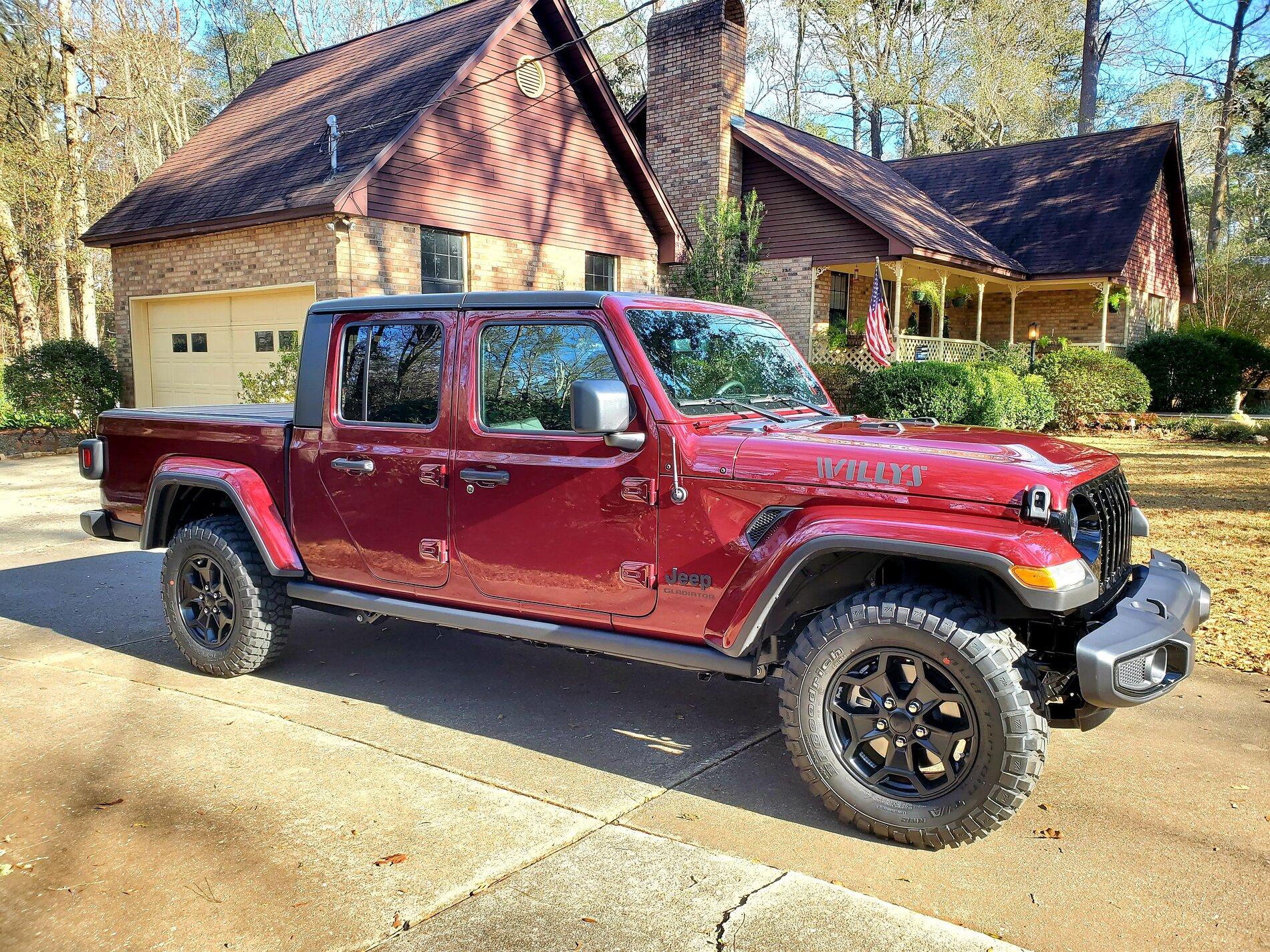 Jeep Gladiator 2021 JT Rock Rail $150 Local pickup only. 20210208_155503
