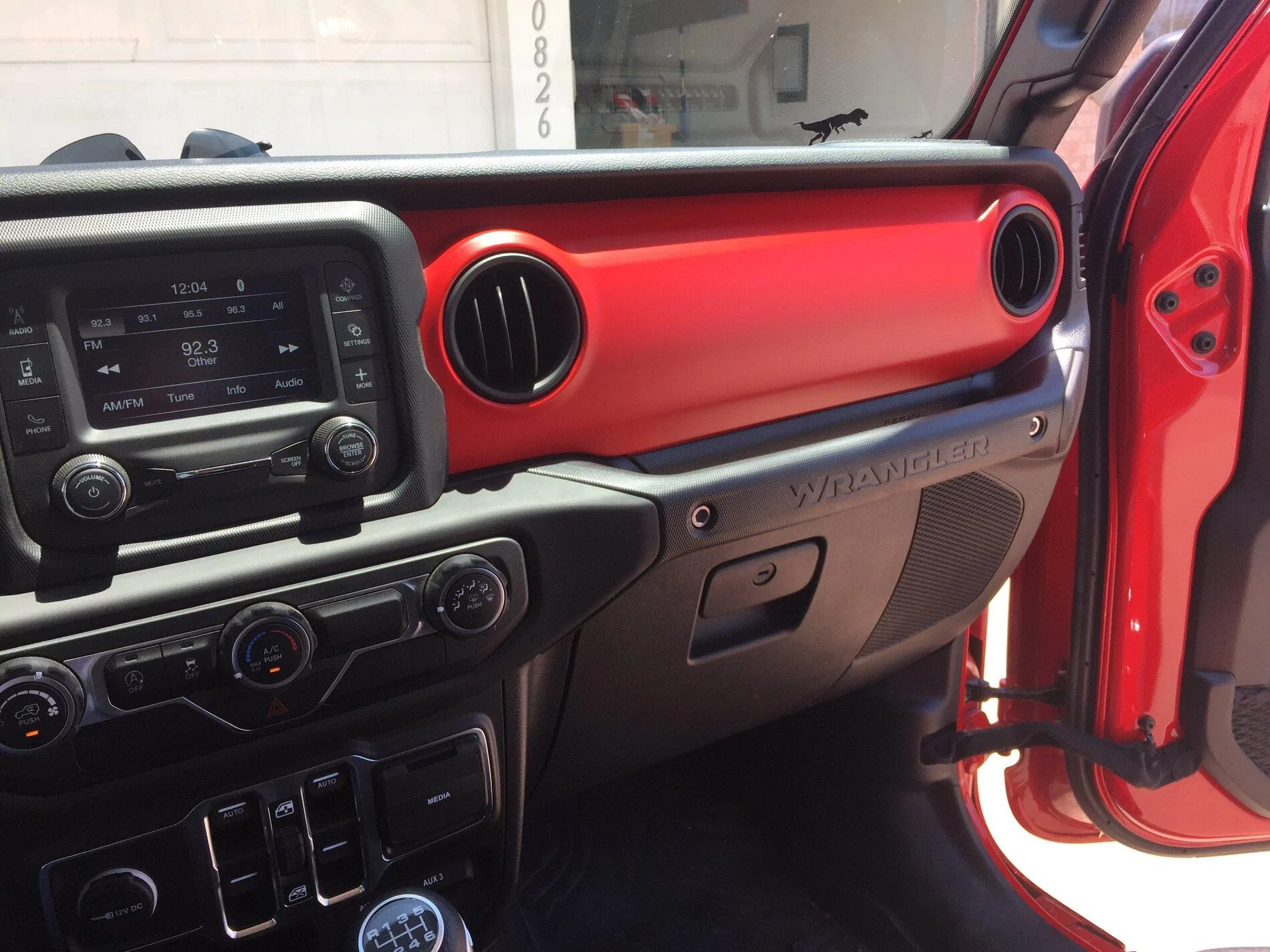 Jeep Gladiator Removal and Repaint Factory Body Color JL/JT On Dash Panels 133ECBE5-6FCD-49BD-9B15-81183A8DE60D