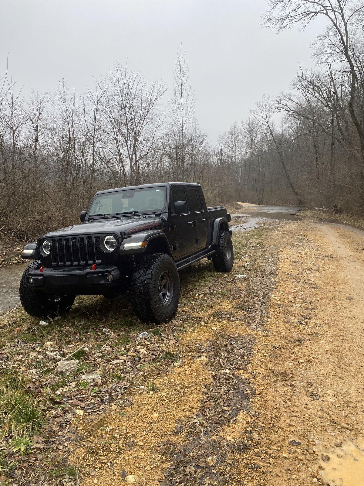 Jeep Gladiator What did you do WITH your Gladiator today? 6F998914-55E9-42B6-B1CC-B37E152F495C