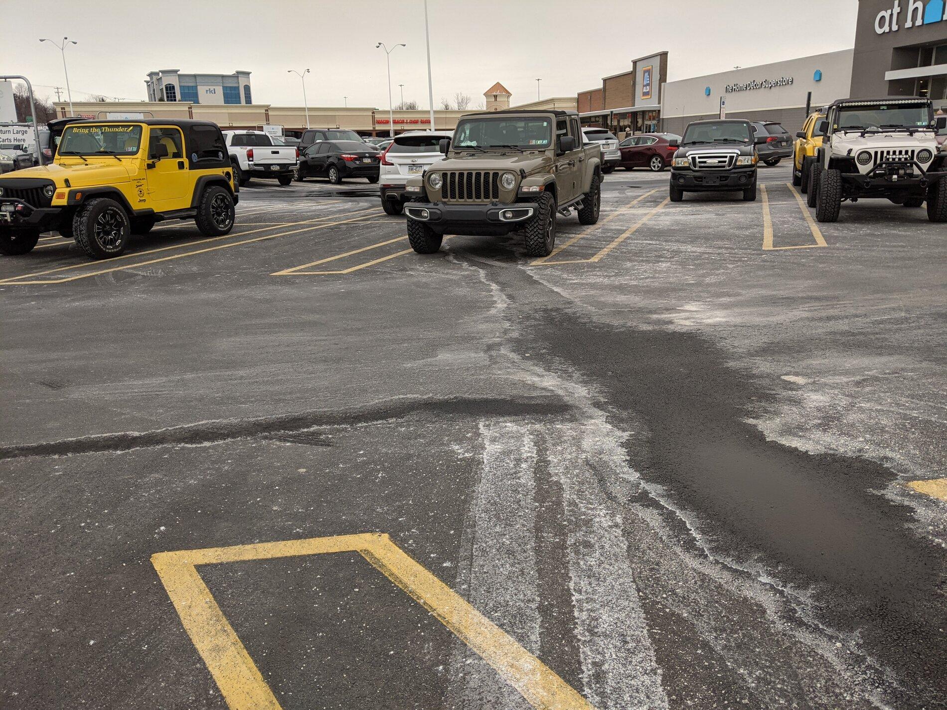 Jeep Gladiator Jeeps Parking Next To Jeeps PXL_20210213_201746718