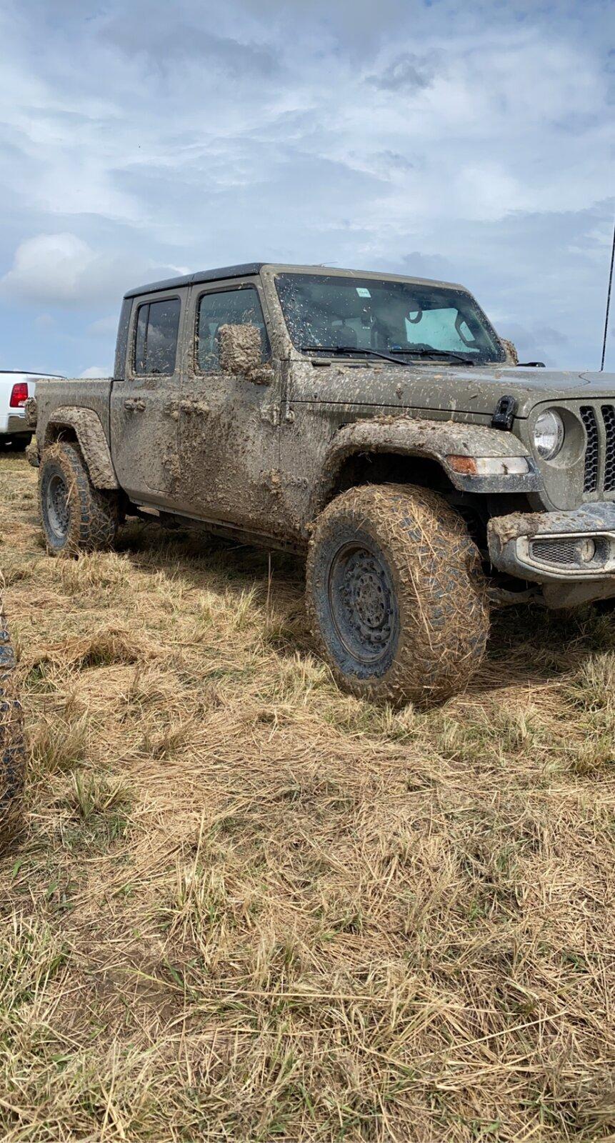 Jeep Gladiator What did you do WITH your Gladiator today? 5445D93B-852F-46F6-B6C2-358A5B287FA6