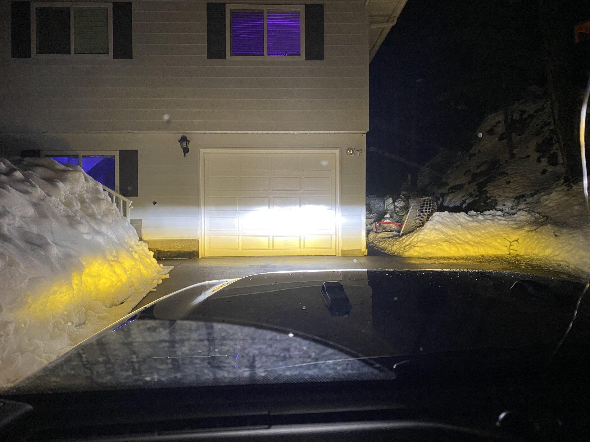 Jeep Gladiator Amber Driving lights! Yes Please! B01A603A-56F0-4E1D-A6AE-47BADB7944EC