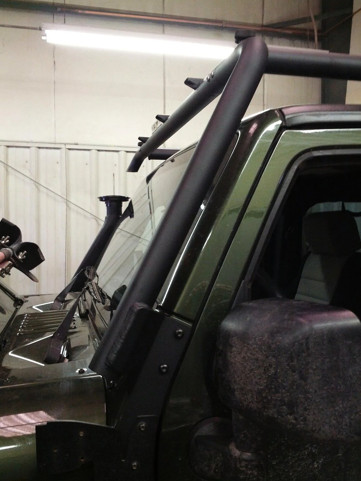 Jeep Gladiator Snorkels MBRP Rack Extension Install, Dec 12, 32434, View Across Windshield