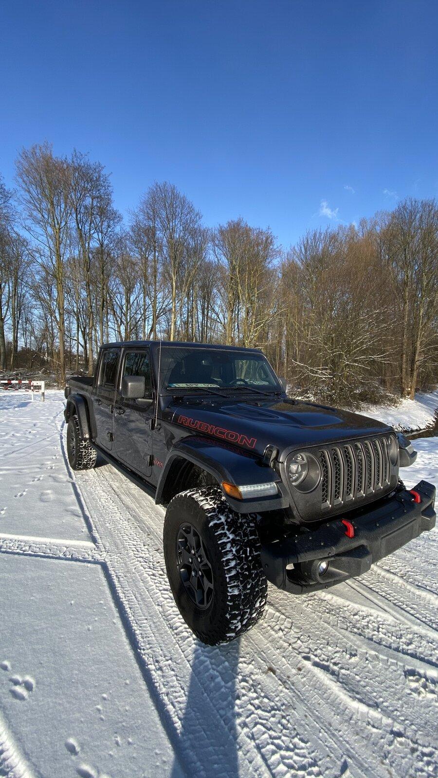 Jeep Gladiator Introduction of myself 8BCD73C2-AE7E-45F7-9006-D7E143647509