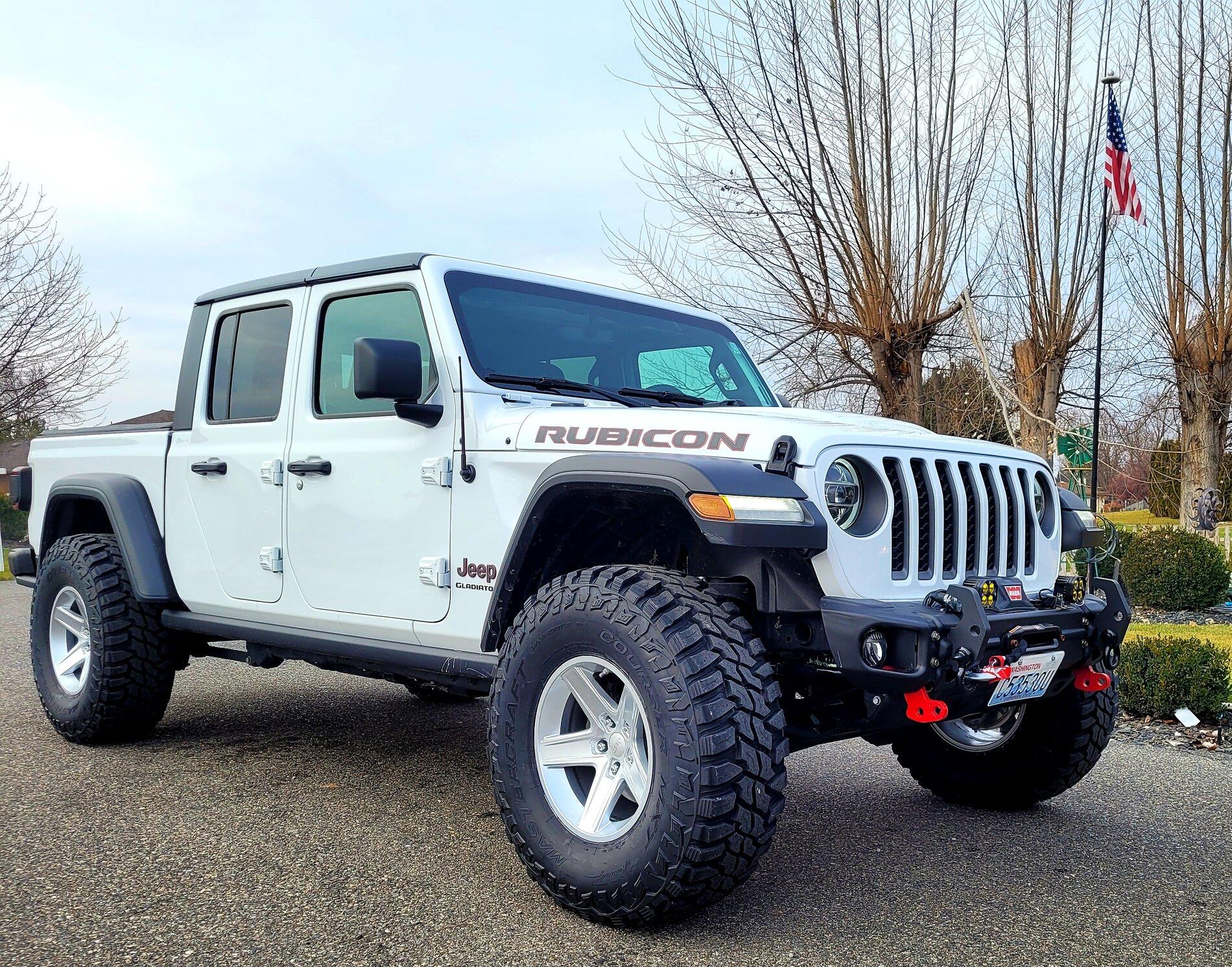 Jeep Gladiator Opinions on tire weight jtr at mikes