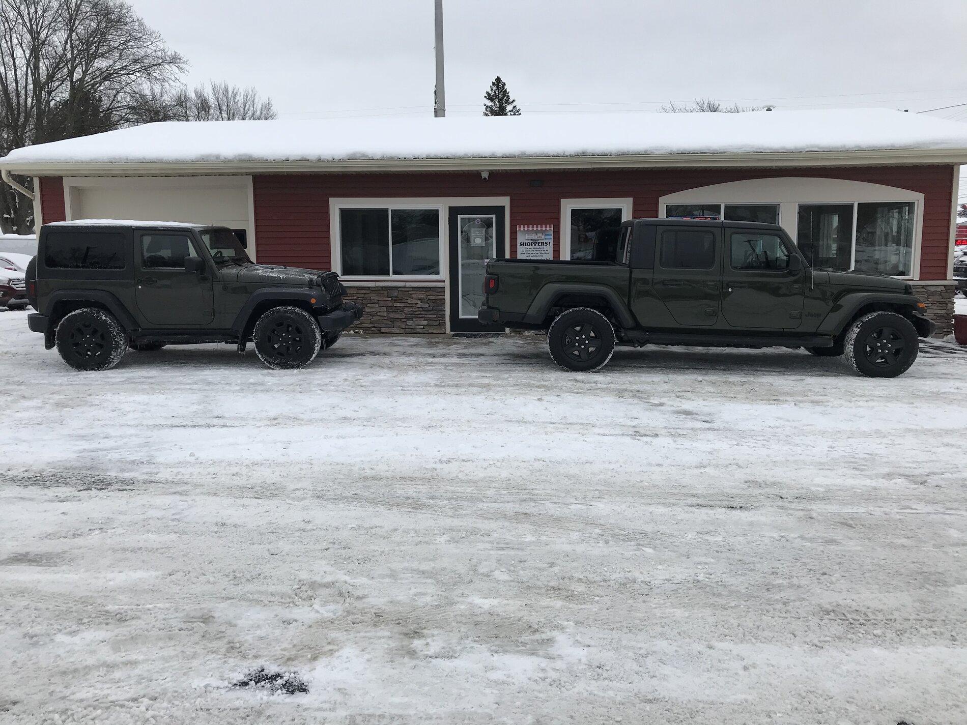 Jeep Gladiator SARGE GREEN Gladiator club C00537F5-B38B-4B97-8770-24FB83139773