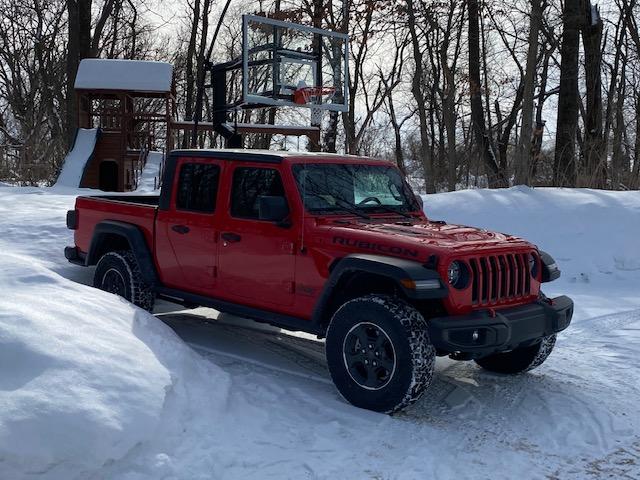 Jeep Gladiator Motor Inn of Spirit Lake - Another satisfied customer! IMG_1378