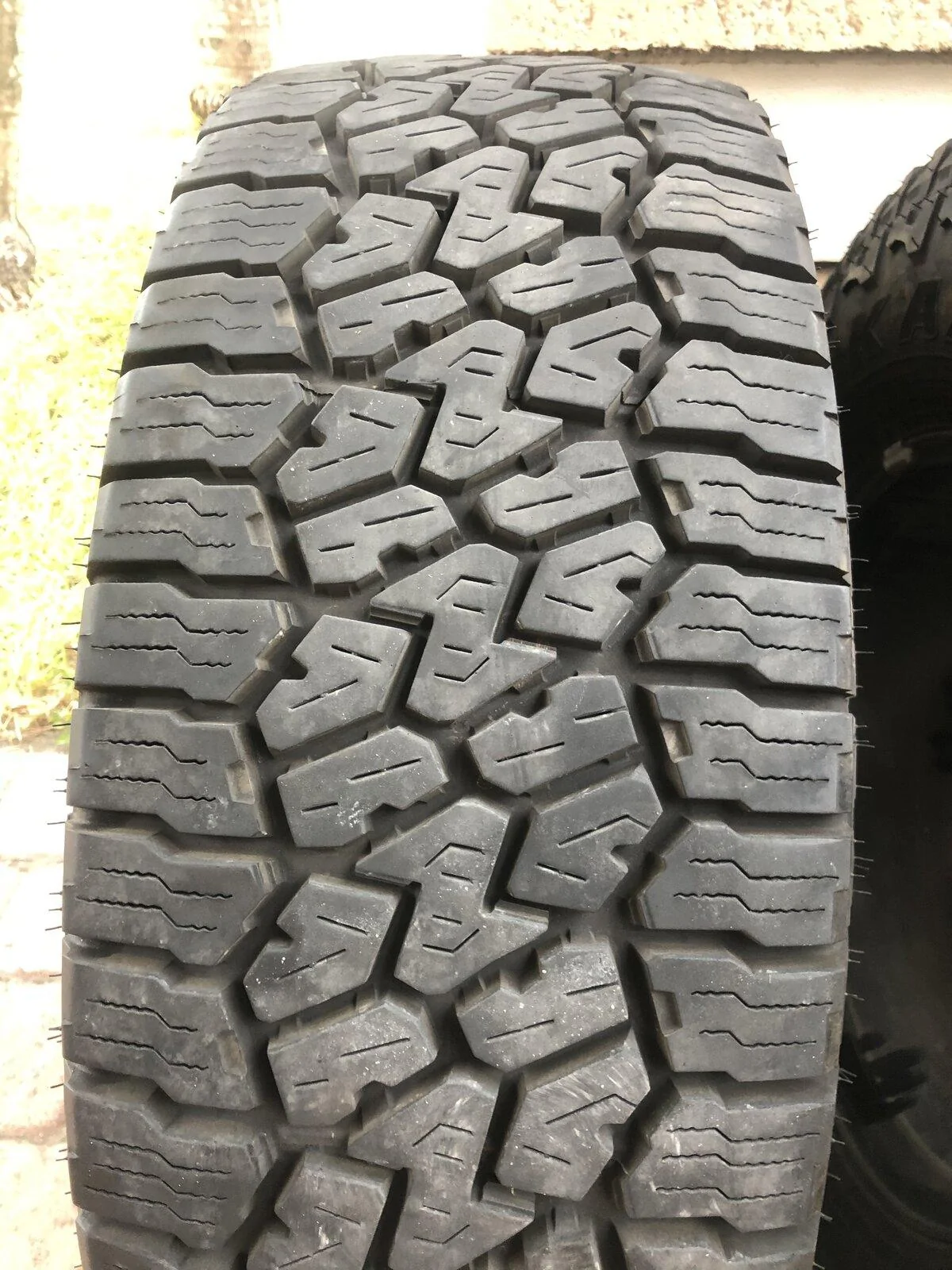 Jeep Gladiator $800 Jeep gladiator rubicon oem rims and tires 93B9F862-C177-487B-9413-FFFAA02718DB