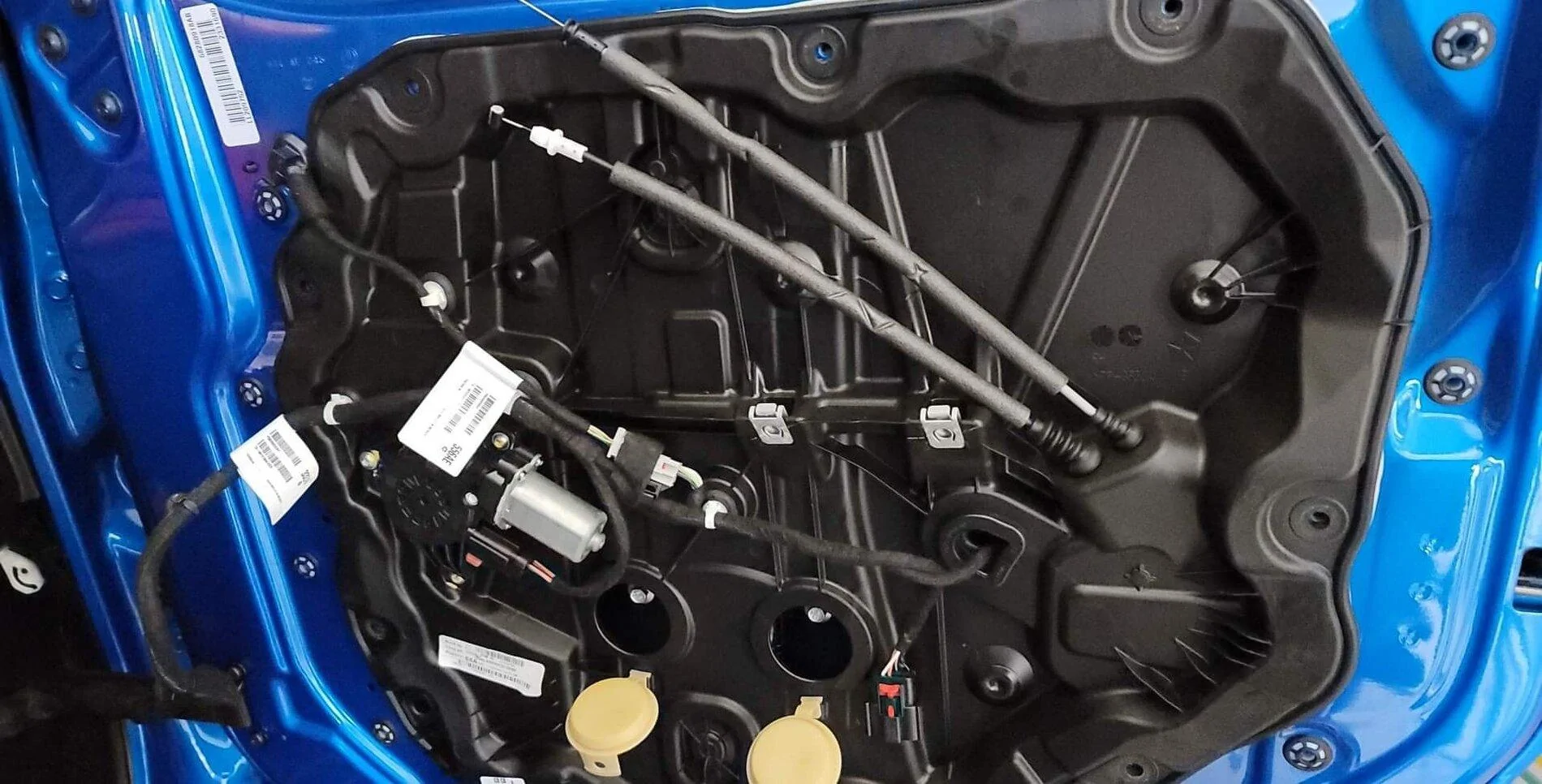 Jeep Gladiator Proximity door locks retrofit on Wrangler/Gladiator, someone figured it out (DIY writeup) 148269072_10100640545350907_2850183117981055714_o (1)