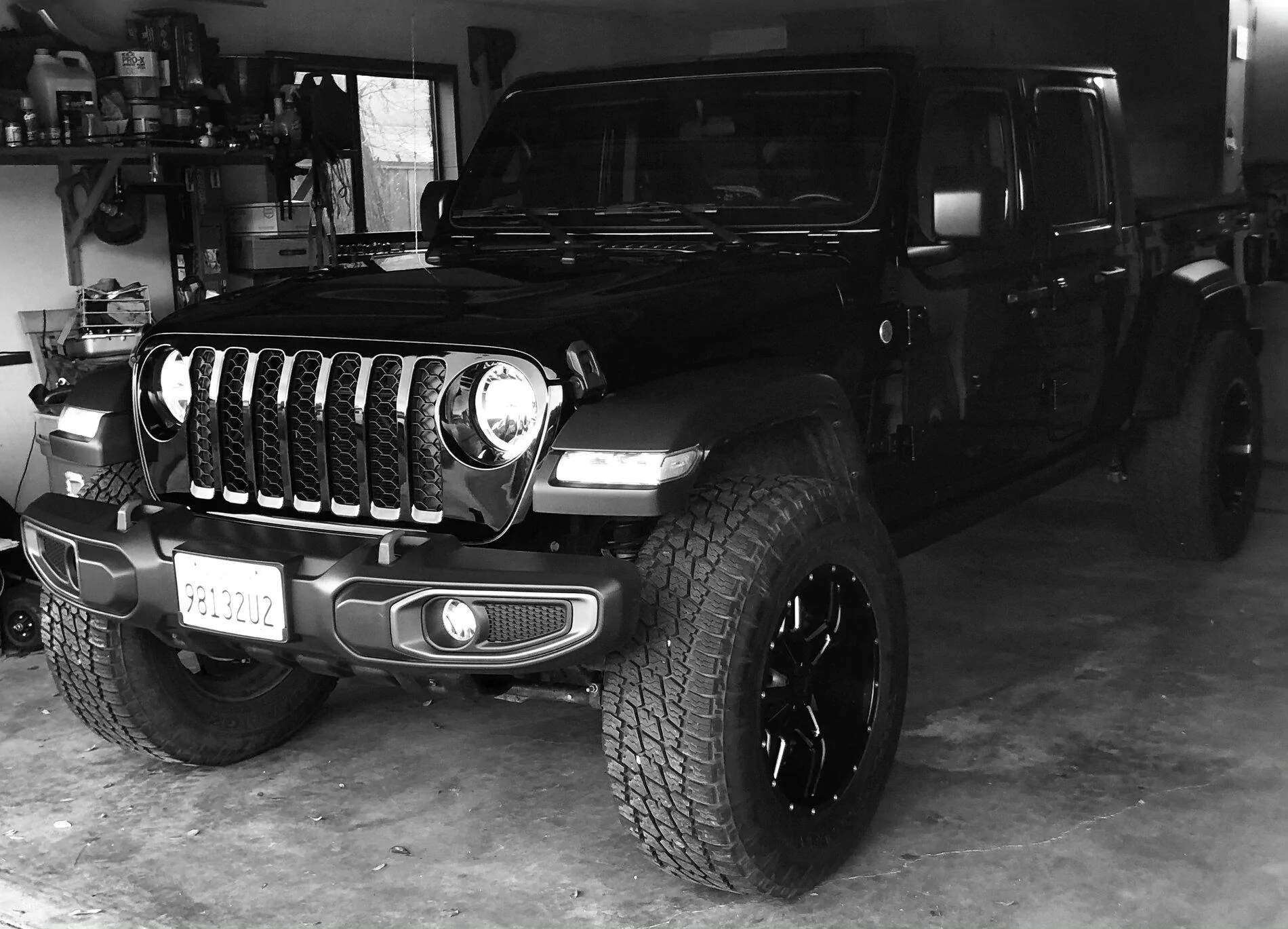 Jeep Gladiator Would love to see Jeeps that are owned by women! 5D461350-B10C-43B8-BB86-EE3BCCEAE7E9