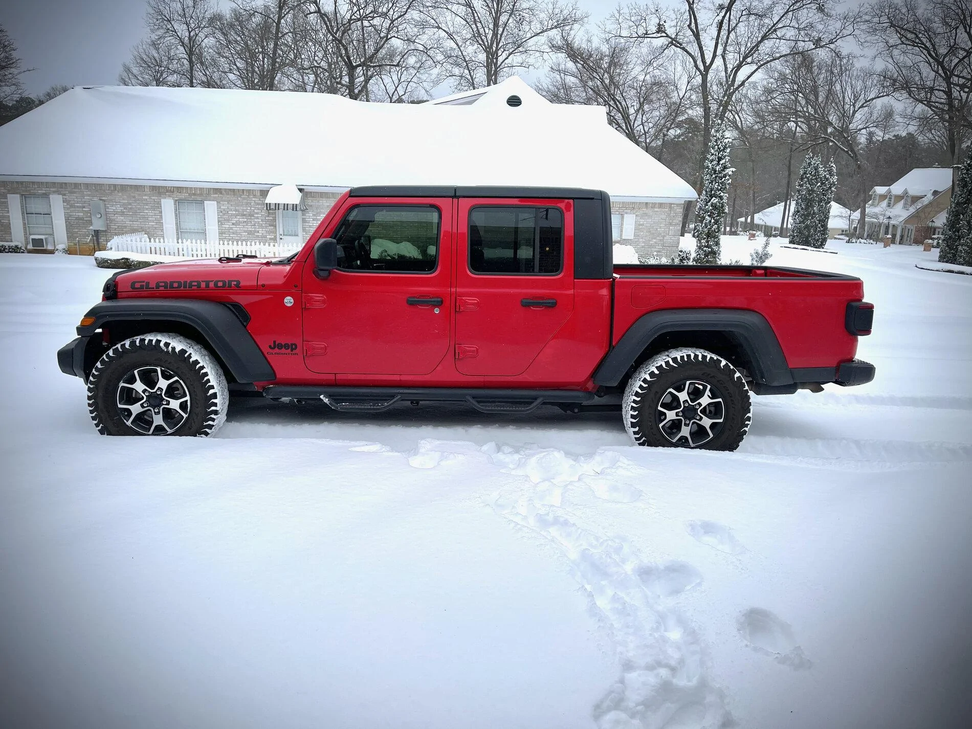 Jeep Gladiator Weather Report!  Show me your exterior temp gauge?! 63510872650__02156ECB-A4C9-49C7-97CF-2D0458C5BE1F