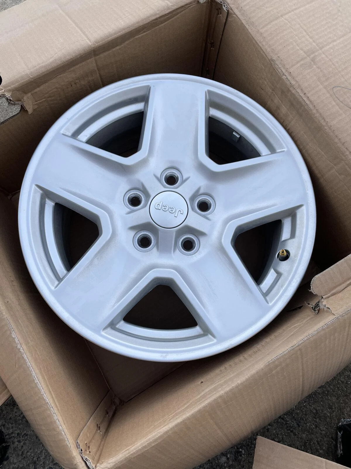 Jeep Gladiator For Sale:  2021 Gladiator Sport S Stock Tires IMG_2357